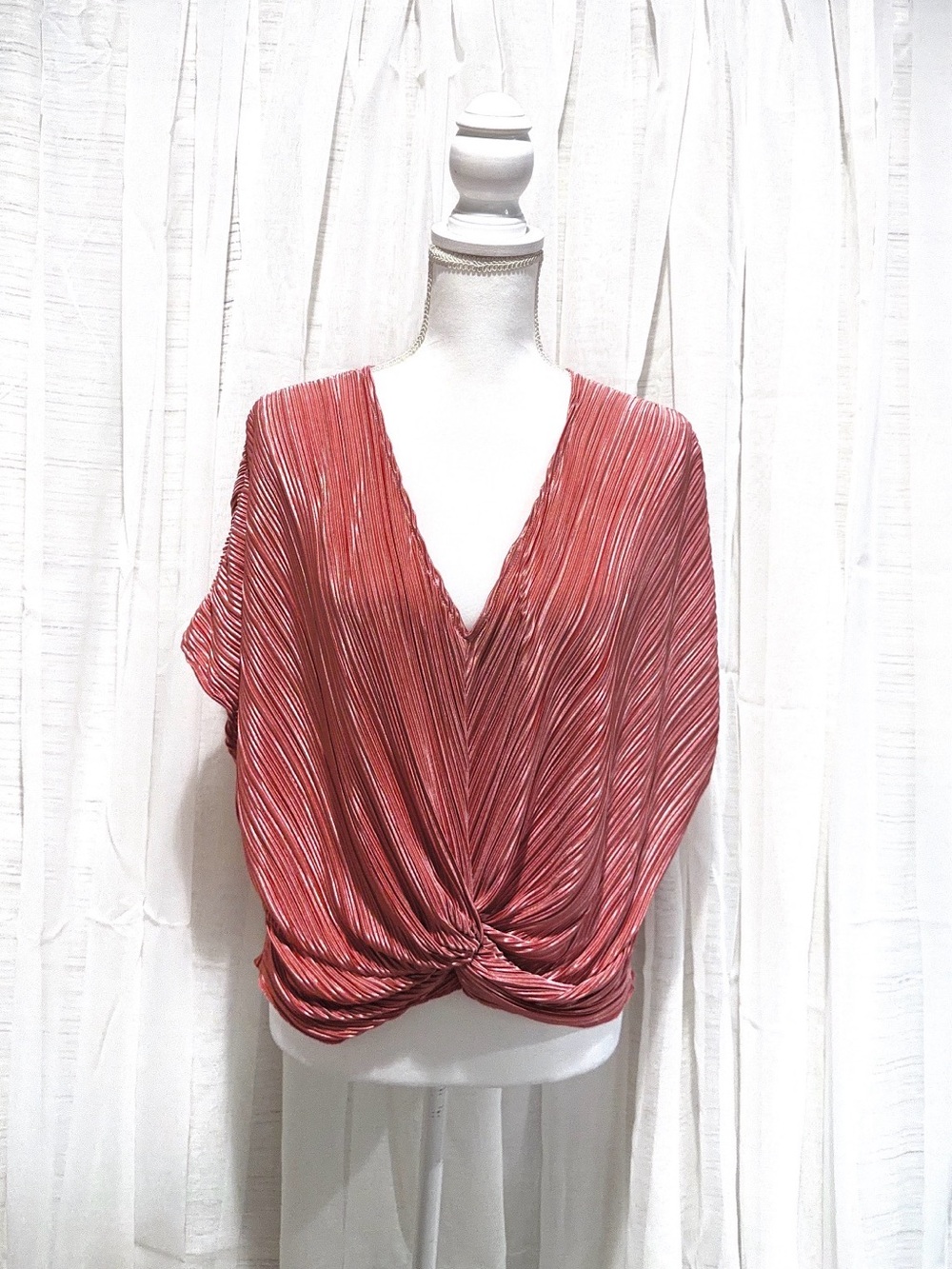 Chic Pleated Women's Blouse in Rose